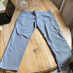 lululemon athletica Men's Light Gray Chinos